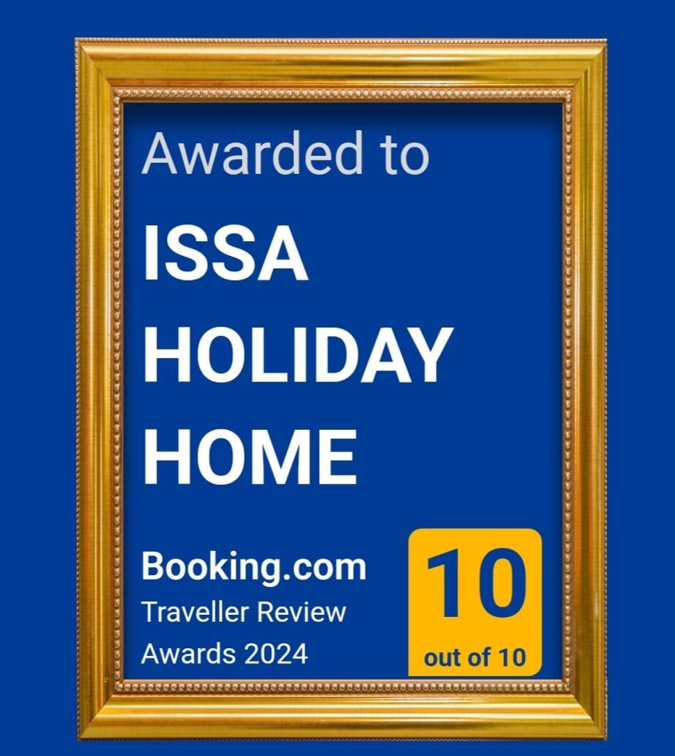 Issa Holiday Home - 3 Min Walk To Beach Kastela Ngoại thất bức ảnh
